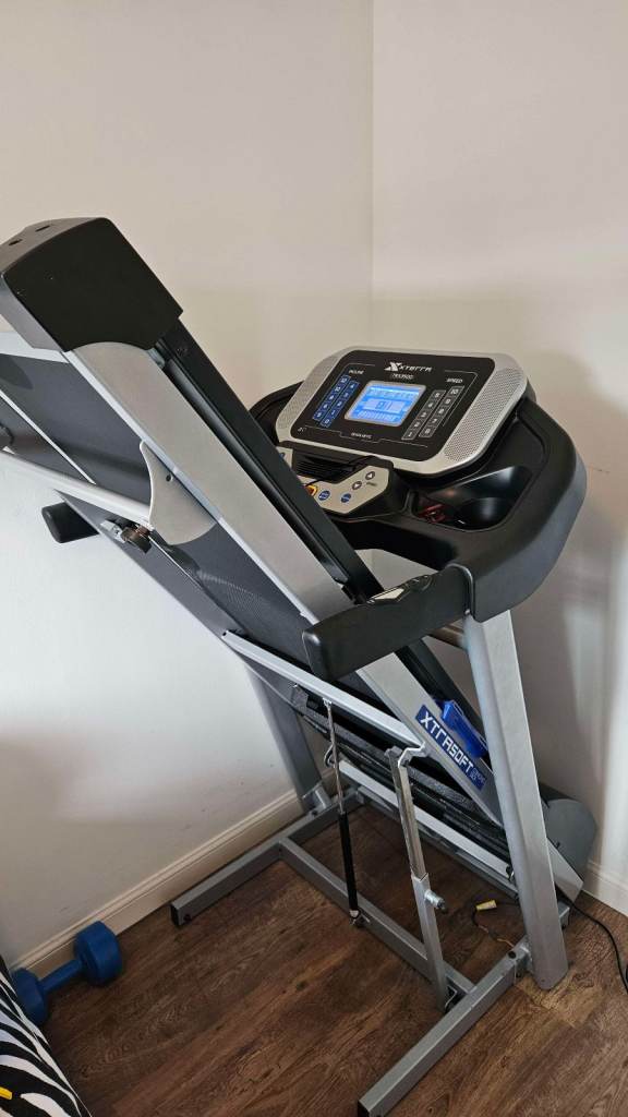 Foldable Motorised XTERRA TRX3500 Treadmill | Hardly Used | Price ONO
