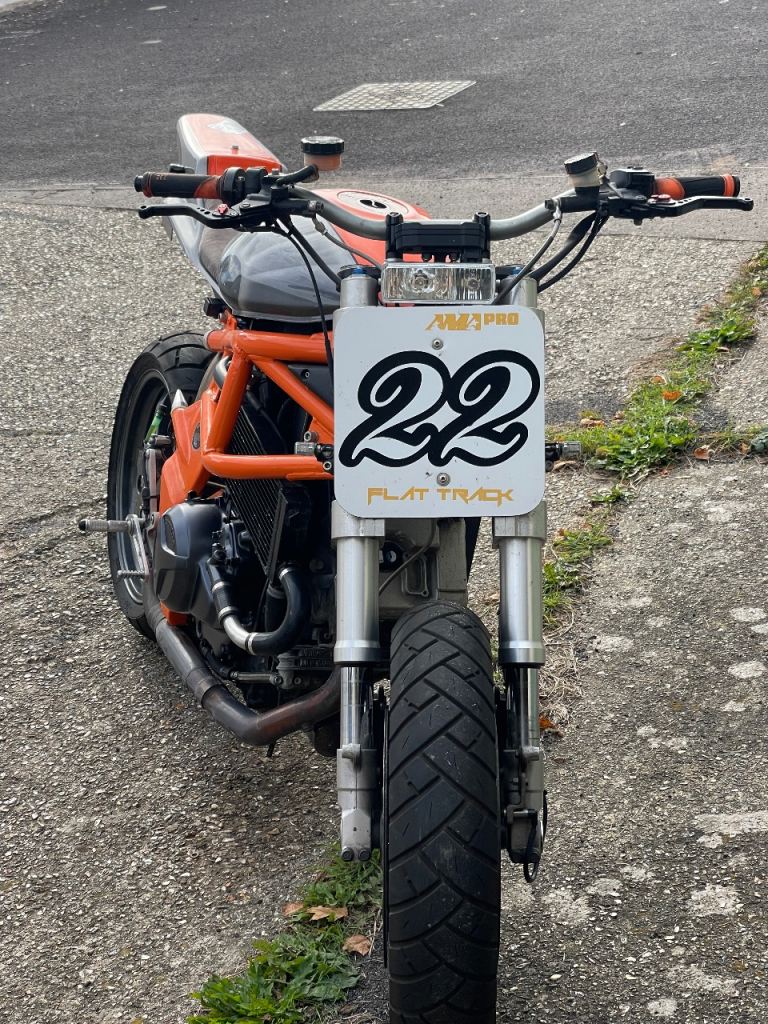 Flat tracker project 