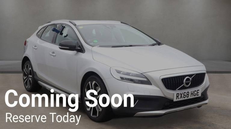 2018 Volvo V40 T3 [152] Cross Country Pro 5dr Geartronic HATCHBACK PETROL Automatic