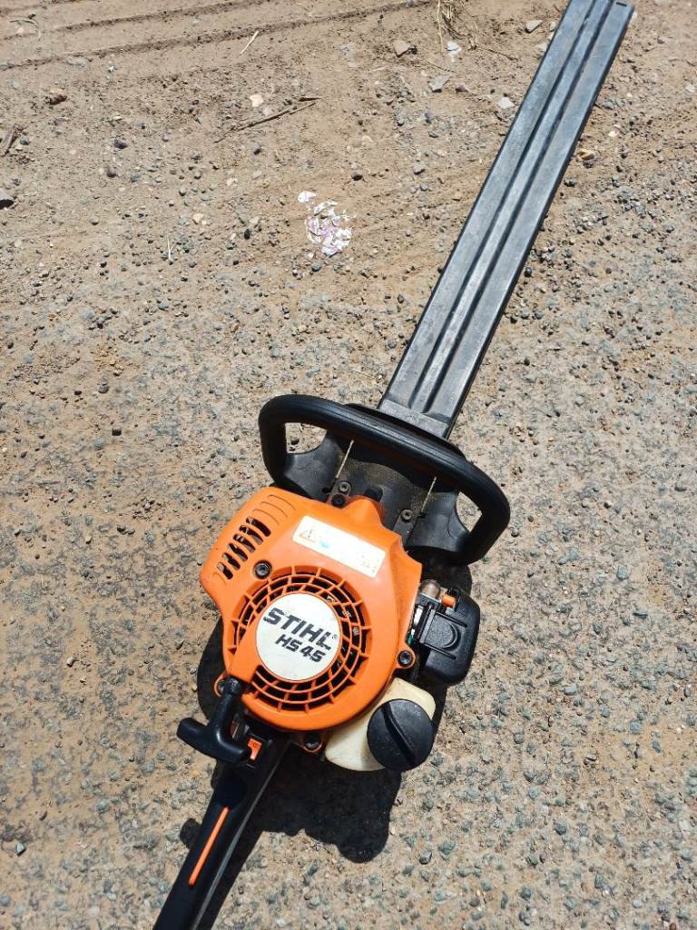 Sthil hedge trimmer 
