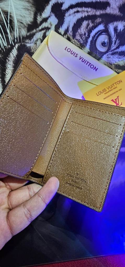 Louis Vuitton Wallet – Good Condition