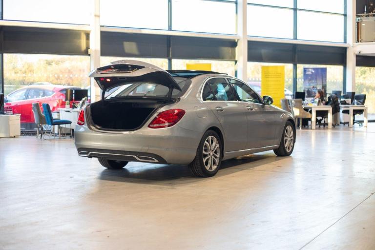 2016 Mercedes-Benz C Class C250d Sport Premium 4dr Auto SALOON DIESEL Automatic