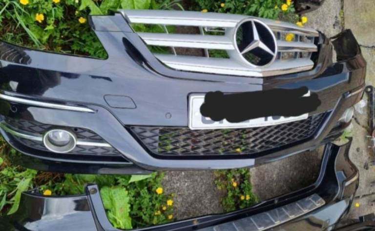 Ford focus mk2 + Mercedes benz b-class bodykit's/seat leon mk2 cupra fr bumpers/bonnet