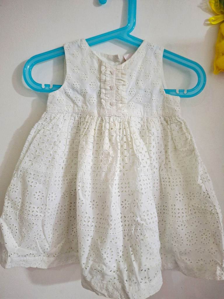 Mini Club White Cotton Dress with Bonnet – 3-6 Months, Good Condition