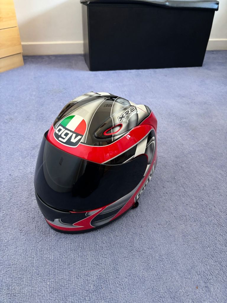 AGV XR2 MOTORCYCLE HELMET