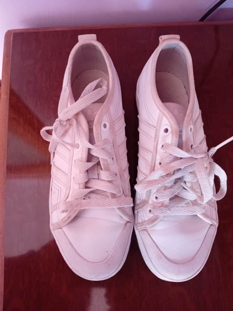 Boys White Adidas Trainers Size 4