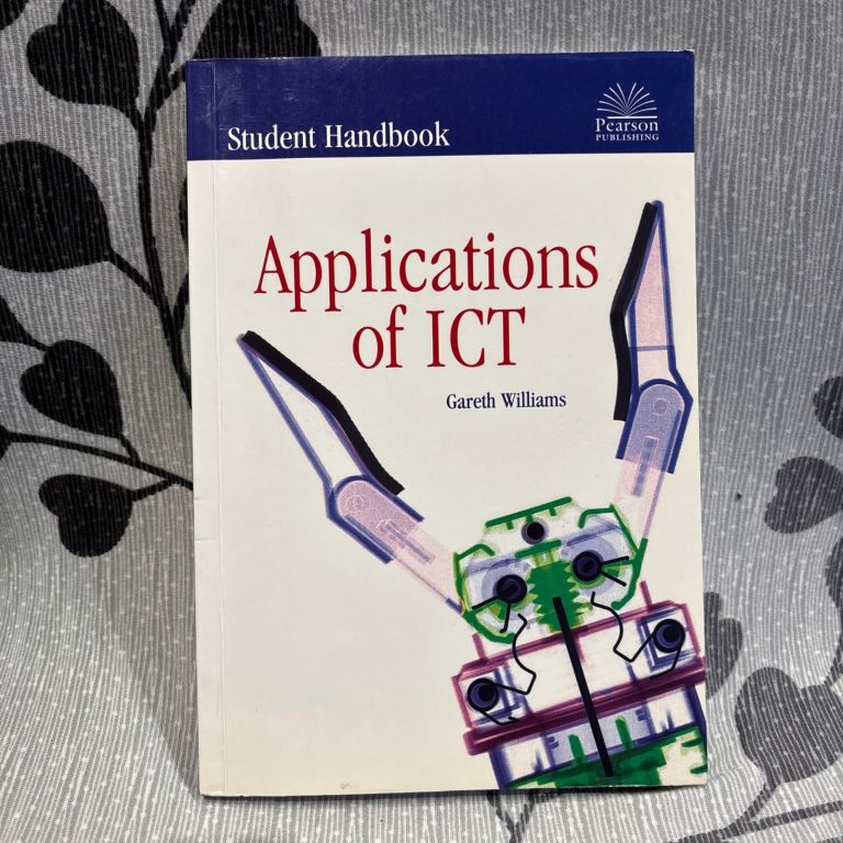 Student Handbook: Applications of ICT,Gareth Williams