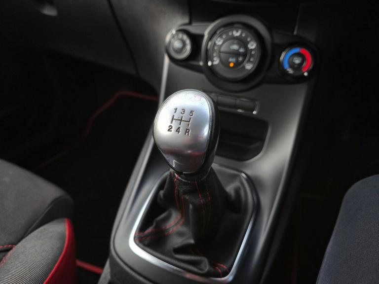 2017 Ford Fiesta 1.0 EcoBoost 140 ST-Line Black 3dr HATCHBACK Petrol Manual