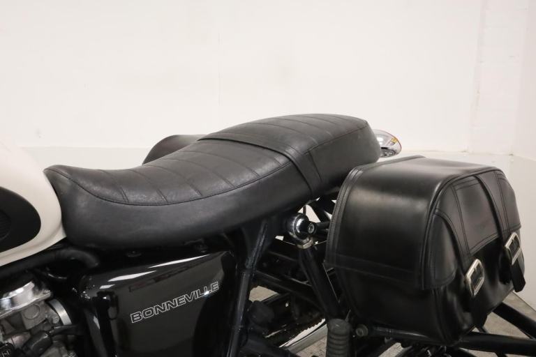 TRIUMPH BONNEVILLE CASARVA IRS TRIKE 