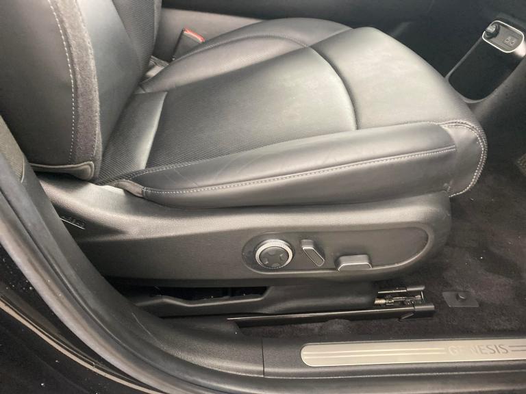 2022 Genesis GV60 77.4kWh Premium SUV 5dr Electric Auto (229 ps) - NAV - HEATED STEERING - BL Suv...