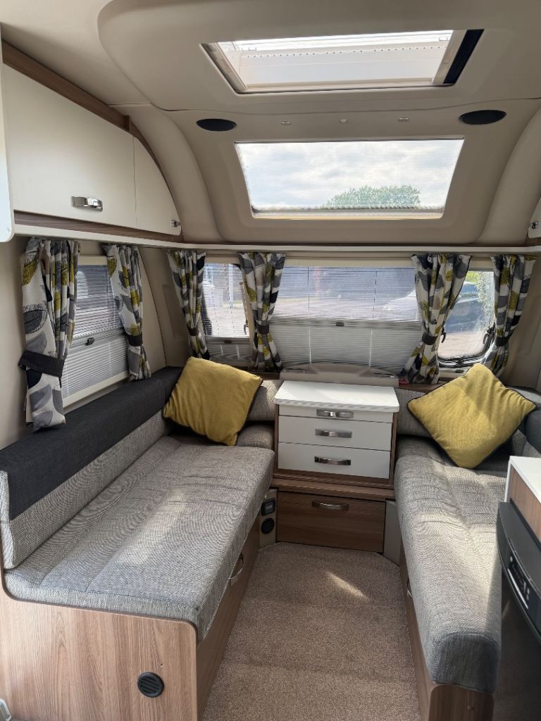 2018 Swift Cruach Ben Nevis caravan