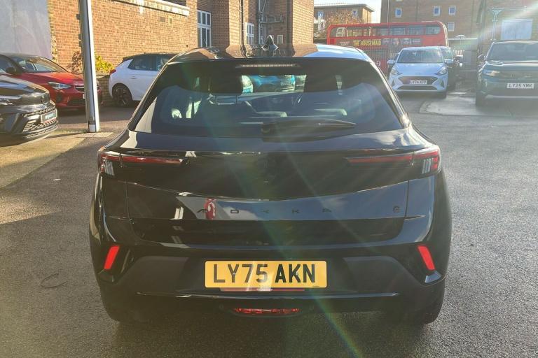  Vauxhall Mokka Electric 54kwh Design Suv 5dr Electric Auto 156 Ps Electric