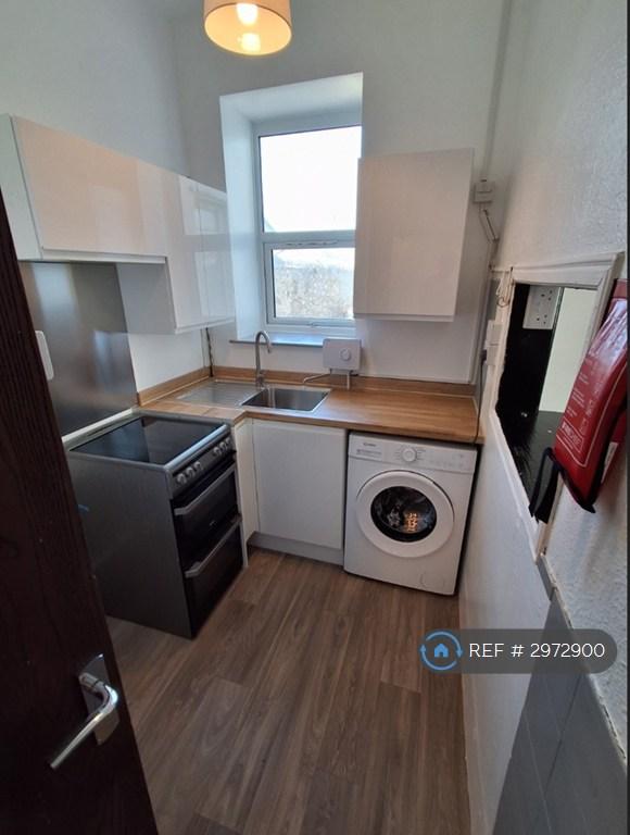 Studio flat in Maer Down, Bude, EX23 (#2972900)