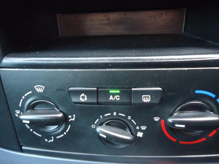 CITROEN BERLINGO 1.6 i XTR Silver Manual Petrol 2008