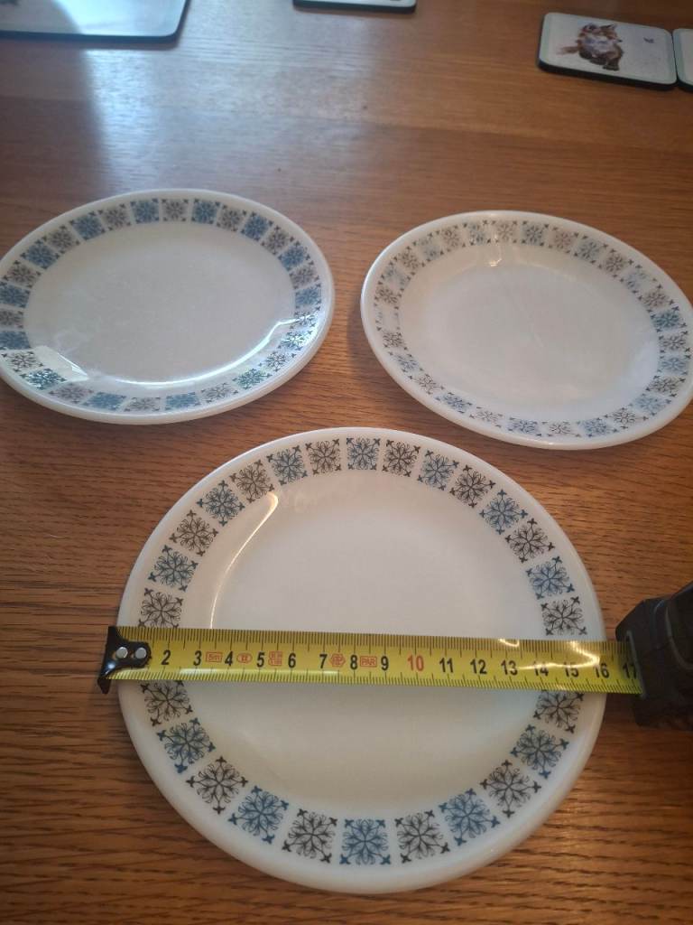 Set of Vintage Pyrex Dinnerware - White with Blue Grey Pattern