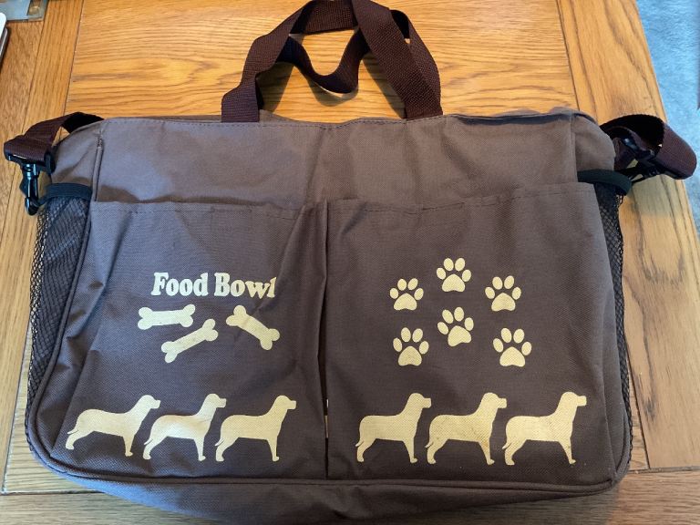 Dog travel bag 🧳🐶