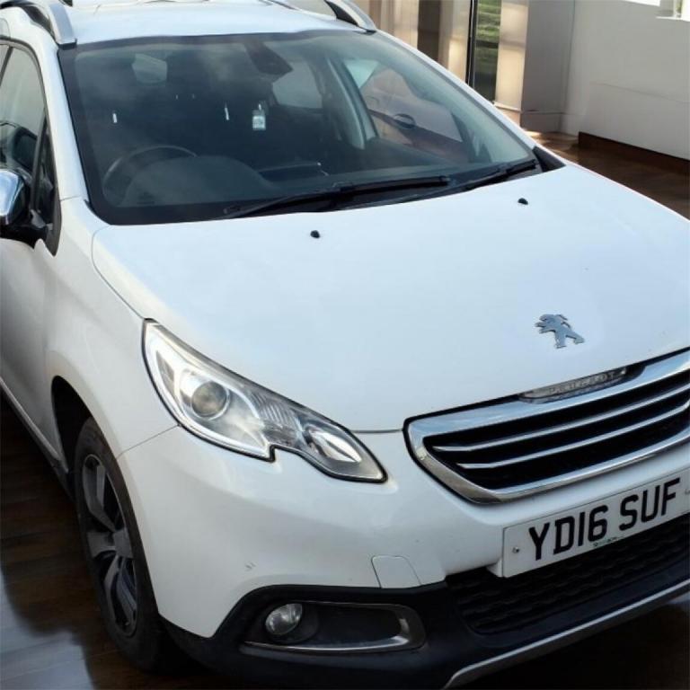 PEUGEOT 2008 1.6 BlueHDi Allure 2016