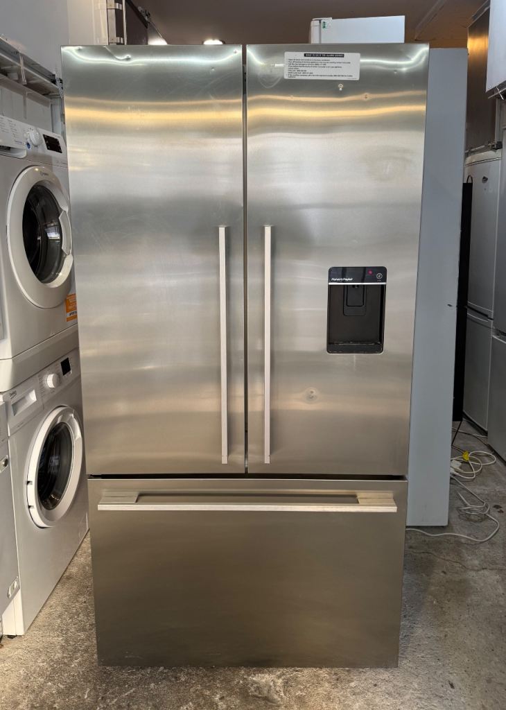 FISHER & PAYKEL AMERICAN STYLE FRIDGE FREEZER WITH WARRANTY  