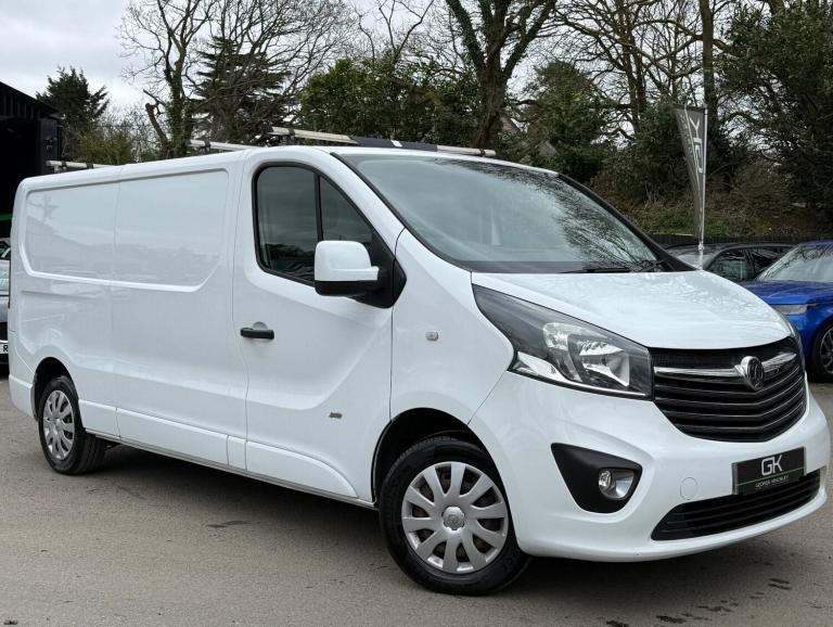 2015 Vauxhall Vivaro 2900 1.6CDTI 115PS Sportive H1 Van PANEL VAN DIESEL Manual