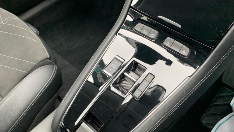 2024 Vauxhall Grandland 1.2 Hybrid [136] Ultimate 5dr e-DCT6 HATCHBACK PETROL Automatic