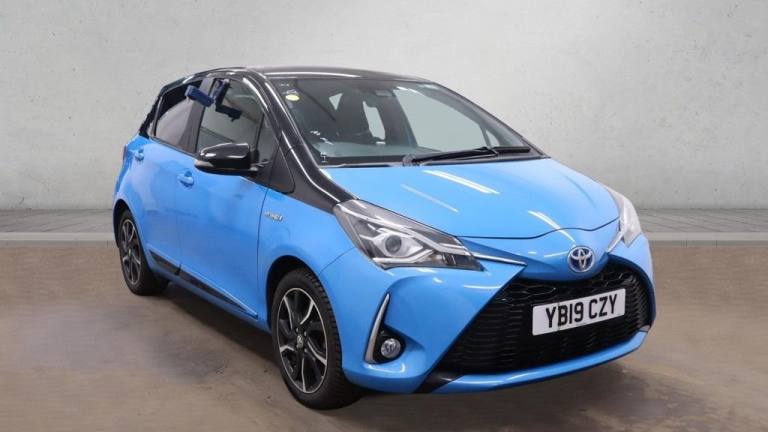 2019 Toyota Yaris 1.5 VVT-i Y20 5dr CVT [Bi-tone] HATCHBACK PETROL/ELECTRIC Automatic
