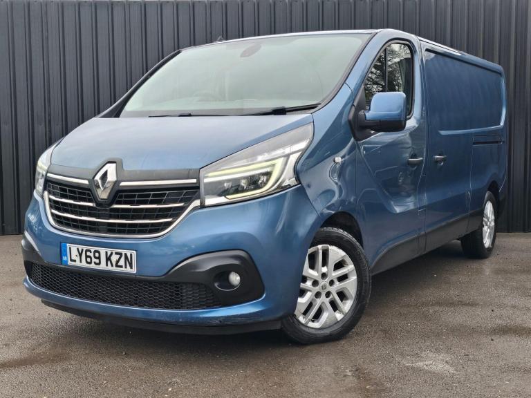2019 Renault Trafic 2.0 dCi ENERGY 30 Sport LWB Standard Roof Euro 6 (s/s) 5dr PANEL VAN Diesel M...