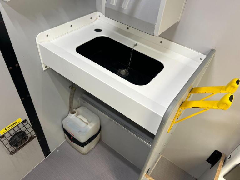 2022 Ford Transit 2.0 EcoBlue 130ps H2 Leader Van PANEL VAN DIESEL Manual