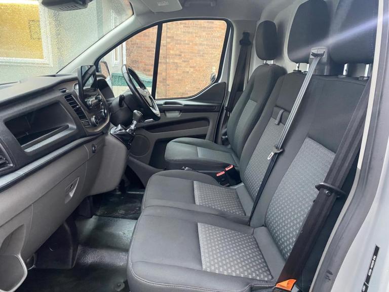 2020 70Reg Ford Transit Custom LWB LTD Hybrid 2.0TDCi Euro6 Air Con SAT NAV +VAT