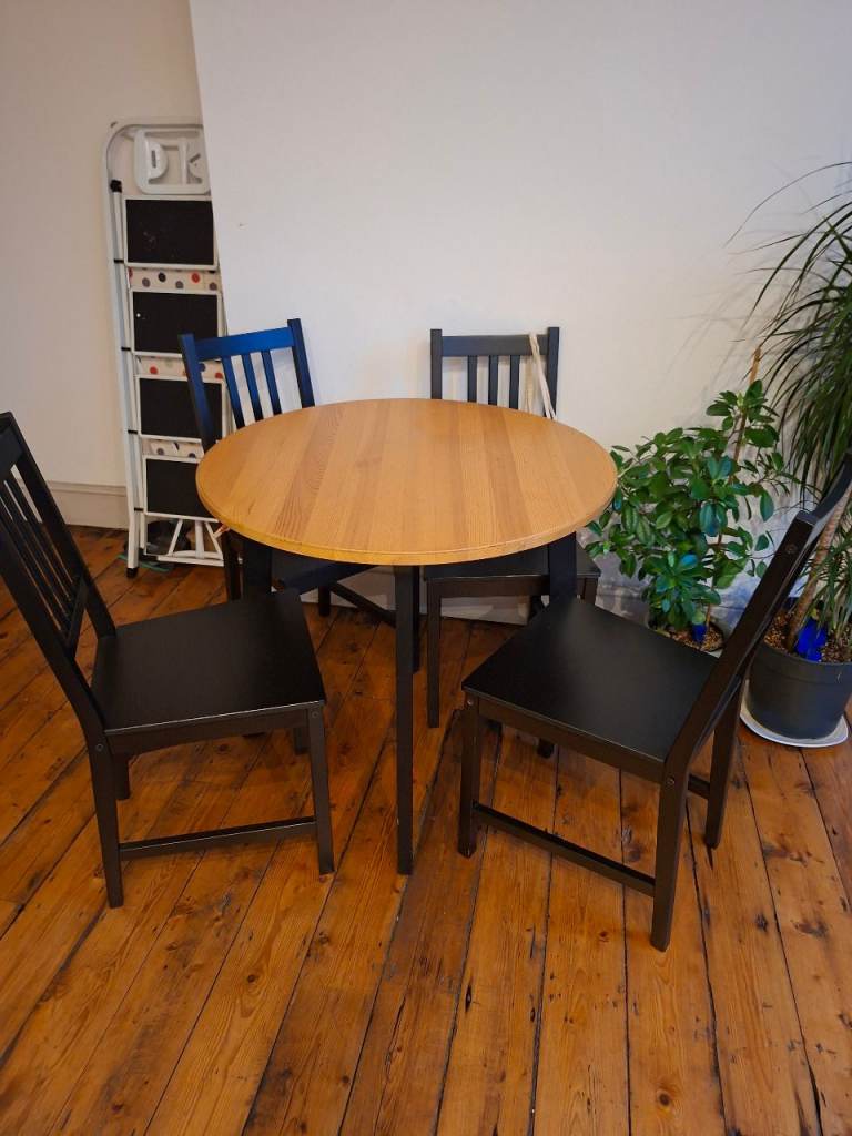 Dining table and chairs 