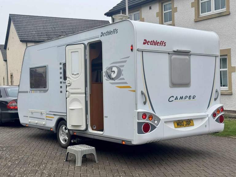 Caravan Dethleffs Camper DL 470 2006 2 Berth 