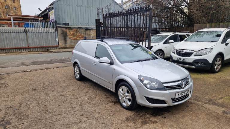 Vauxhall, ASTRAVAN, Car Derived Van, 2012, Manual, 1686 (cc)