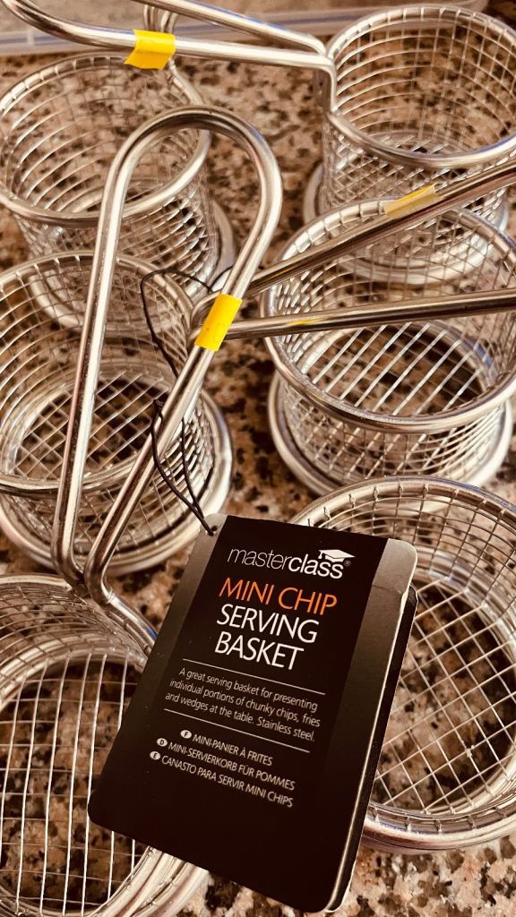 Mini chip presentation baskets x6