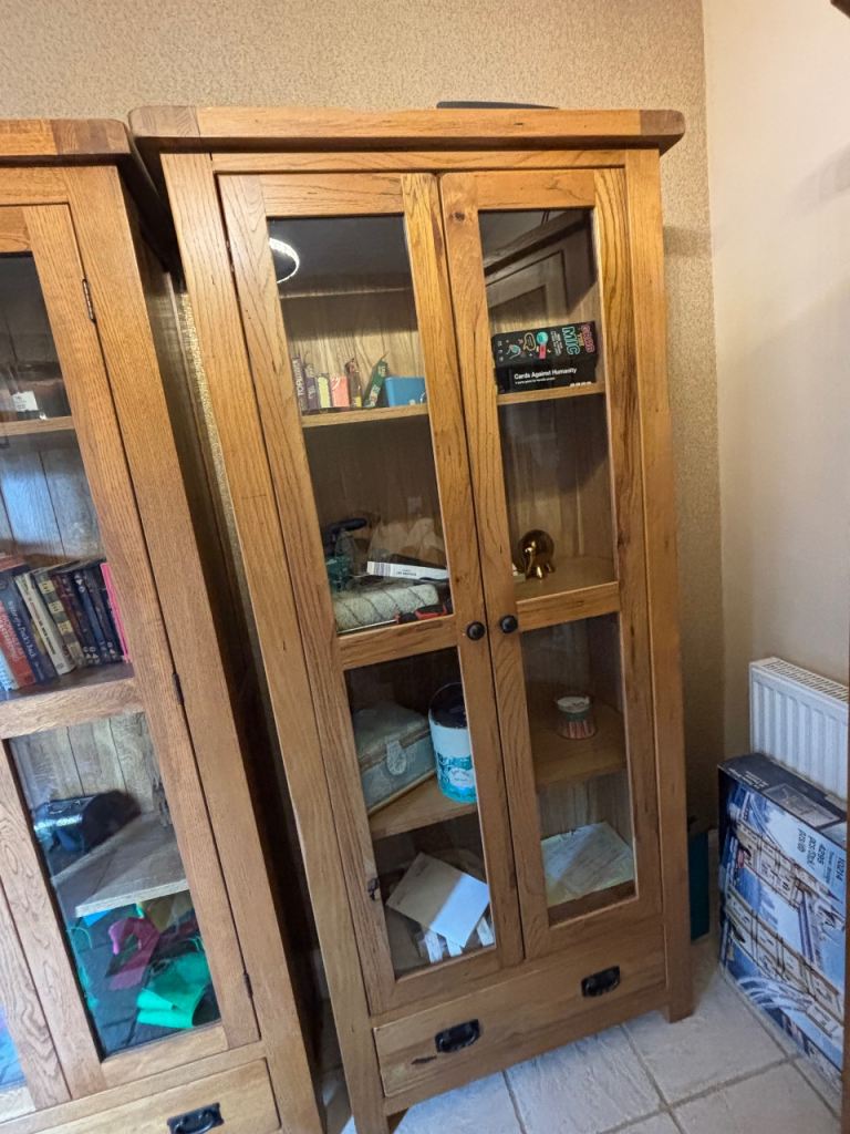 Display case 