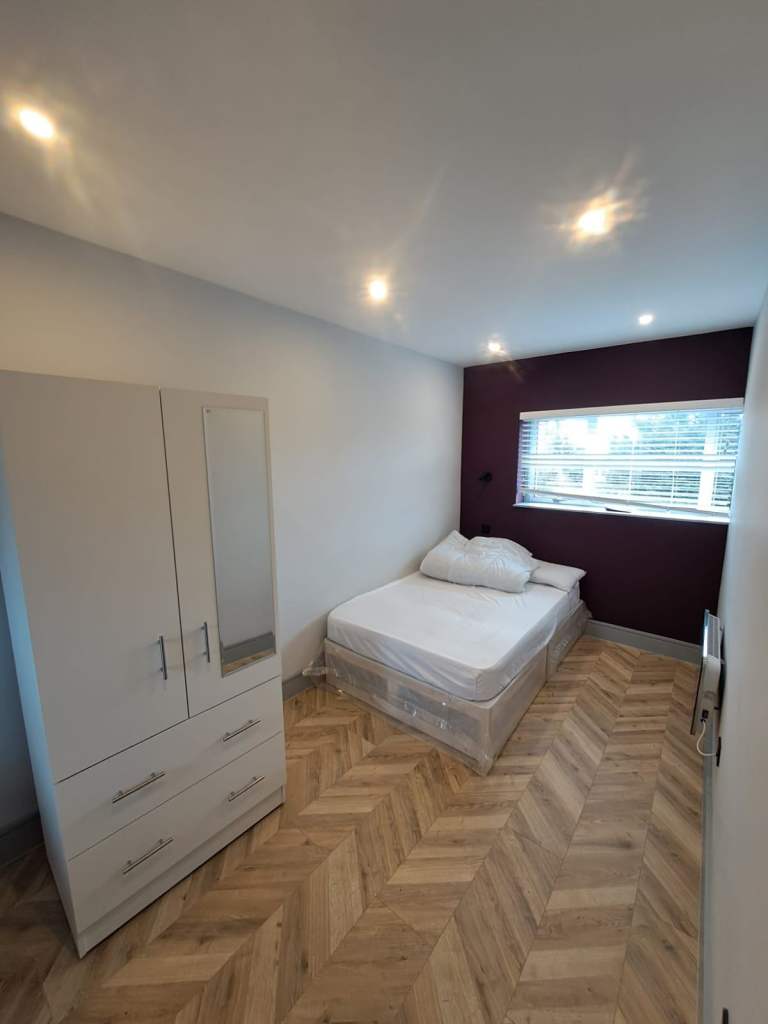 Studio Room – West Drayton UB7 – DSS Only 