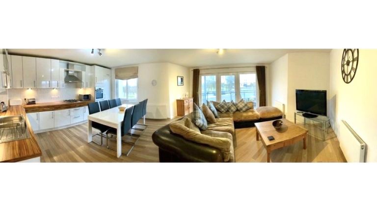 NOW RENTED, 2 Bath Apartment | AB15 l Balcony, Parking & Lift | Near ARI | £995 pcm