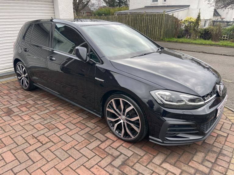 Volkswagen, GOLF, Hatchback, 2017, Semi-Auto, 1968 (cc), 5 doors