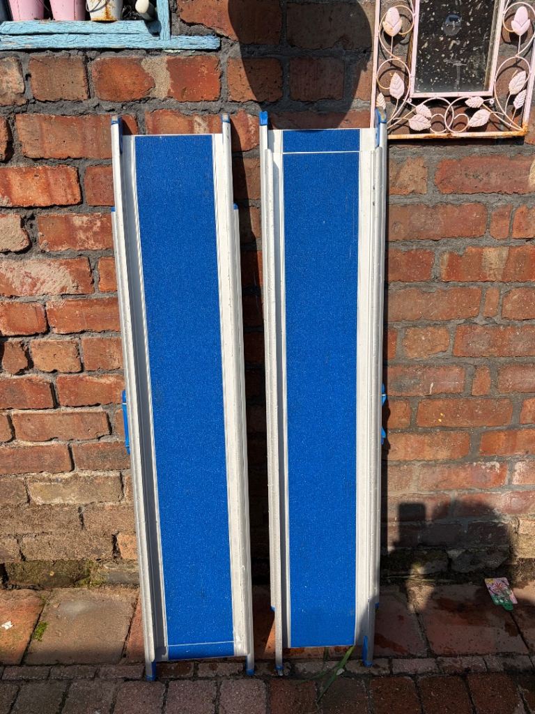 Wheelchair ramp
