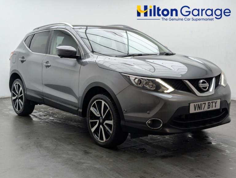 2017 Nissan Qashqai 1.6 DIG-T Tekna SUV 5dr Petrol Manual 2WD Euro 6 (s/s) (163 ps) - PRIVACY G H...
