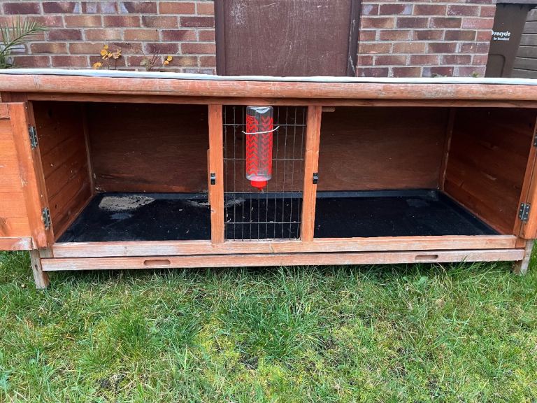 Rabbit/guineapig hutch