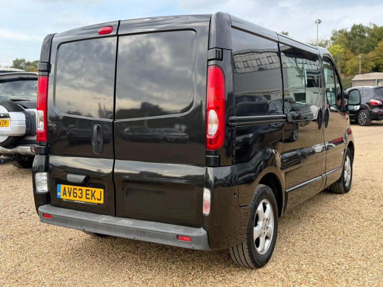 2014 Vauxhall Vivaro 2.0CDTI [90PS] Doublecab 2.9t Euro 5 PANEL VAN DIESEL Manual