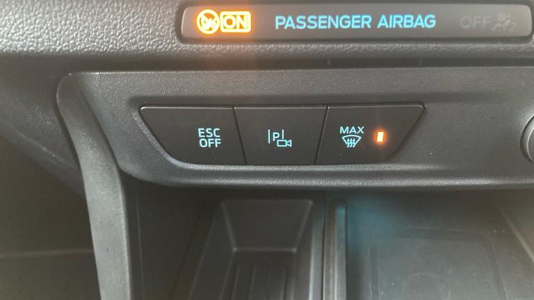 2025 Ford Puma 1.0 EcoBoost Hybrid mHEV ST 5dr DCT Petrol Hatchback Hatchback Petrol Automatic