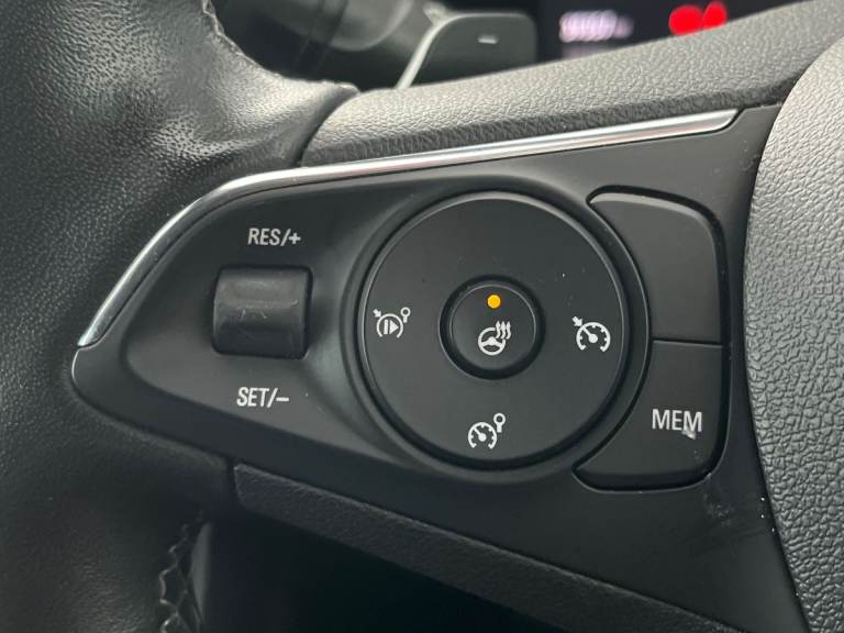  Vauxhall Grandland 1.5 Turbo D Elite Suv 5dr Diesel Auto Euro 6 s/s 130 Ps