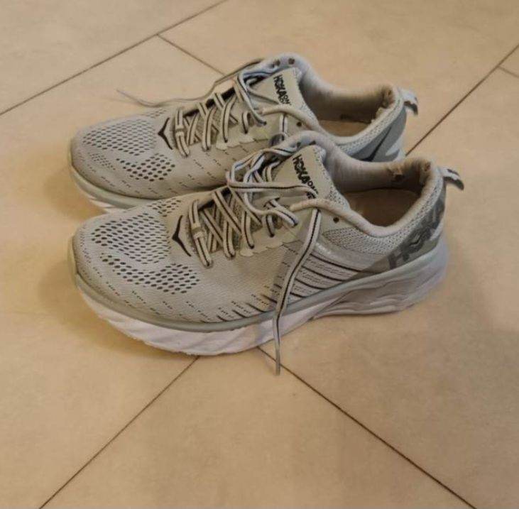 Hoka  Trainers - Grey