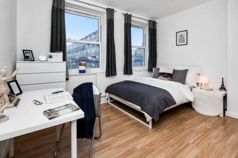  Spacious double room next to Brick Lane 