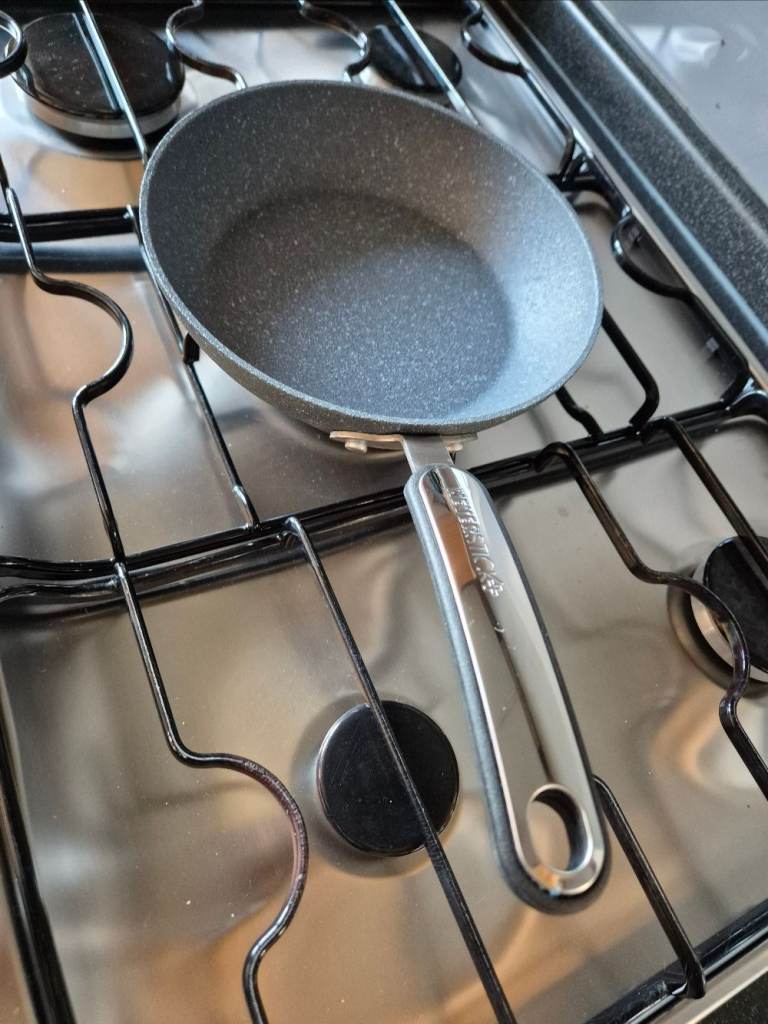 image for Scoville Expert Neverstick+ 20cm Frying Pan - BRAND NEW NEVER USED