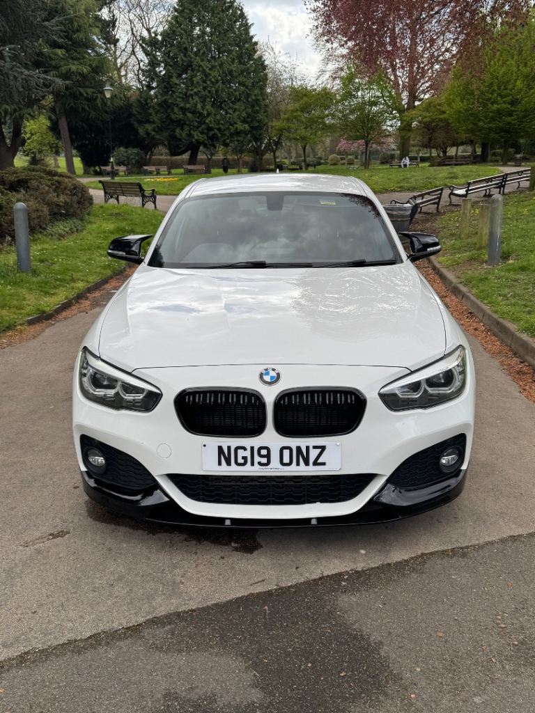 BMW 118D M SPORT SHADOW EDITION 