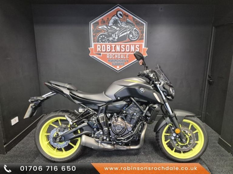 18 Plate Yamaha MT-07 2509 Miles  3 keys