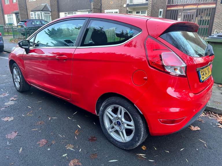 Ford, FIESTA, Hatchback, 2014, Manual, 1241 (cc), 3 doors