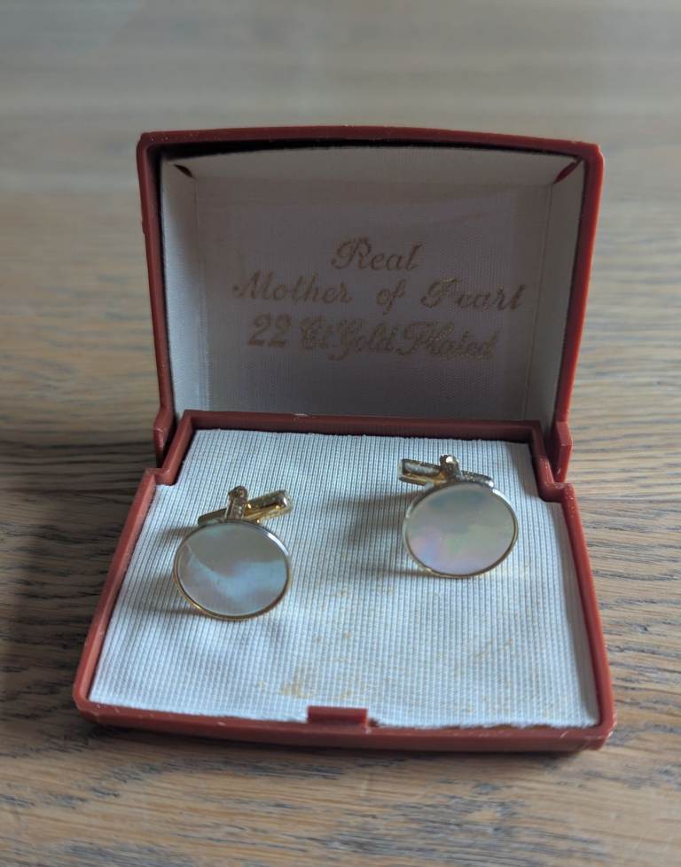 BUNDLE of Cufflinks (mostly vintage) – gift ideas