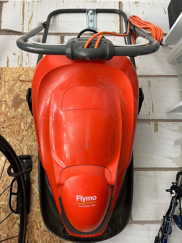 Flymo Easiglide 300 Electric Hover Mower – Good Condition